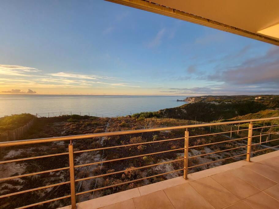 Nazare Uninterrupted Views And Sounds Of The Sea Pataias Exterior foto