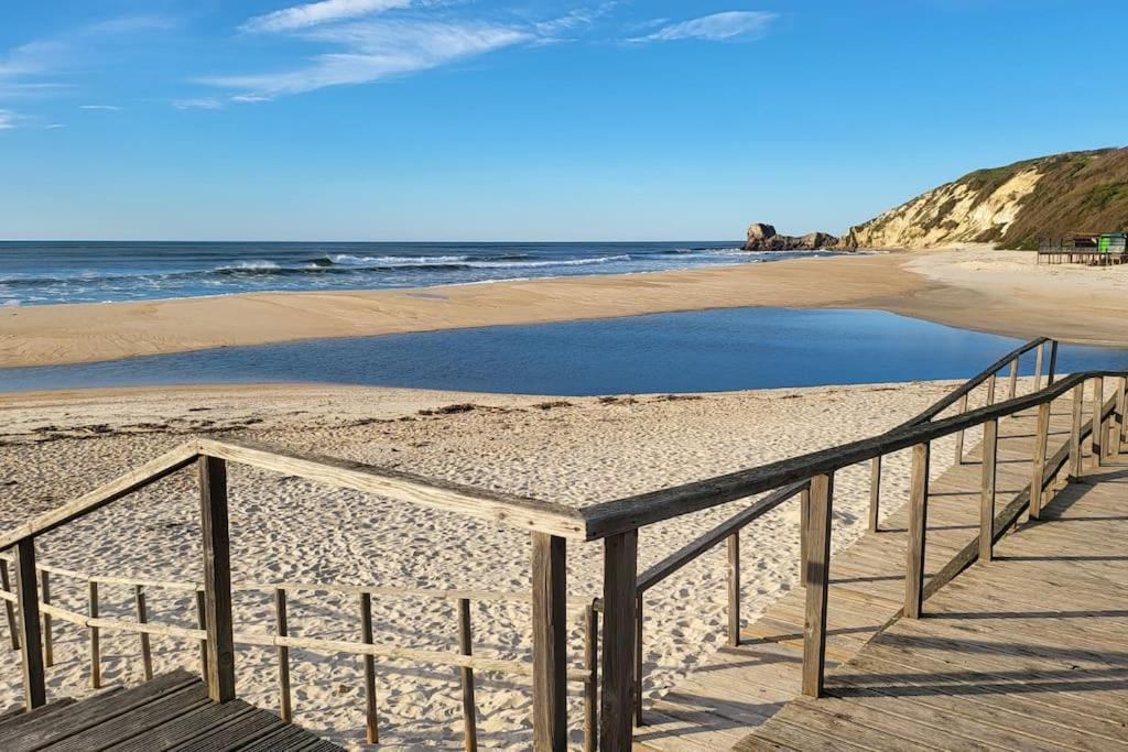 Nazare Uninterrupted Views And Sounds Of The Sea Pataias Exterior foto